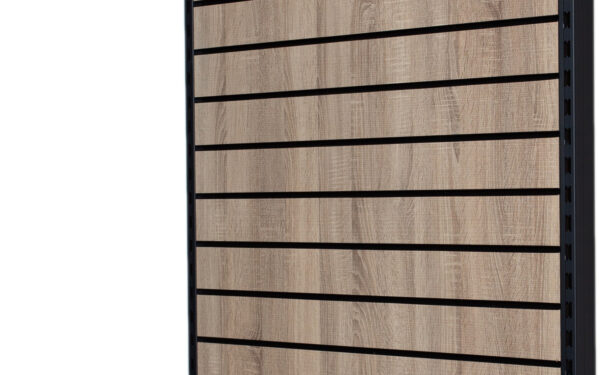 Slatwall Backed Wall Bay No Shelves